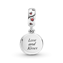 Charm colgante Amor y Besos con Mickey Mouse y Minnie Mouse de Disney.