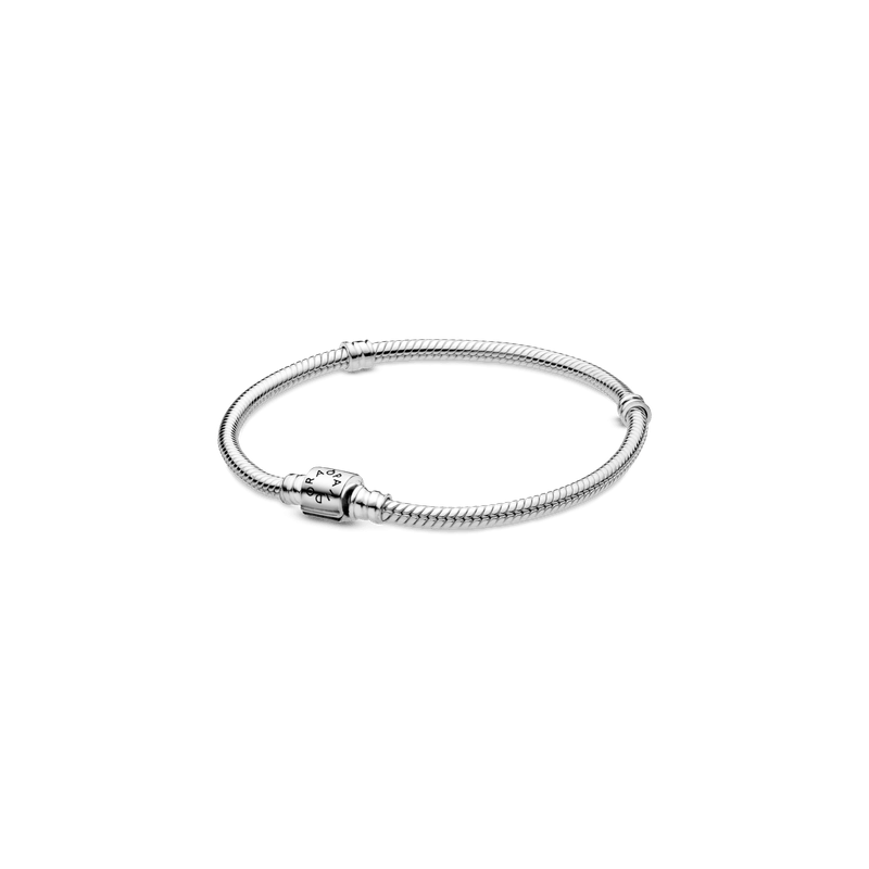 Brazalete Cadena con Tachuelas Pandora Moments Recubrimiento en Oro de 14k