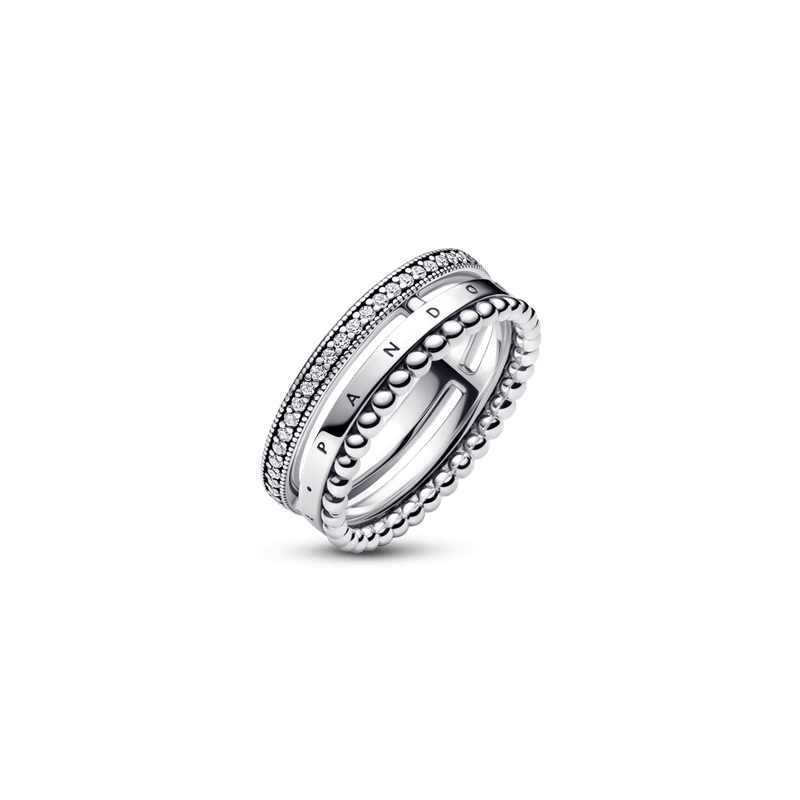 Anillo con pavé y abalorios con logotipo de Pandora Signature