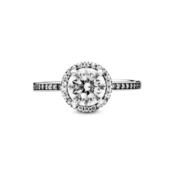 Anillo redondo con halo brillante